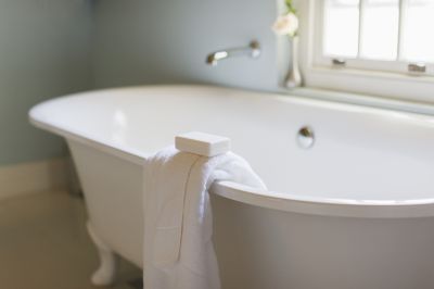 Classic Clawfoot Bathtubs